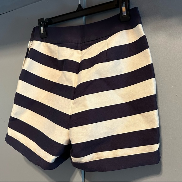 H&M - High Waist Blue and White Striped Shorts - Picture 5 of 9